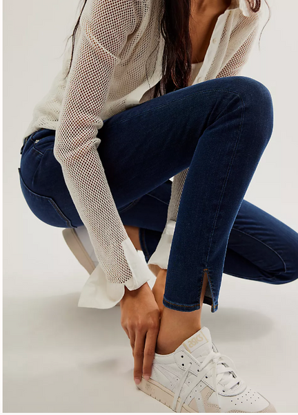 Frame Le High Skinny Jean