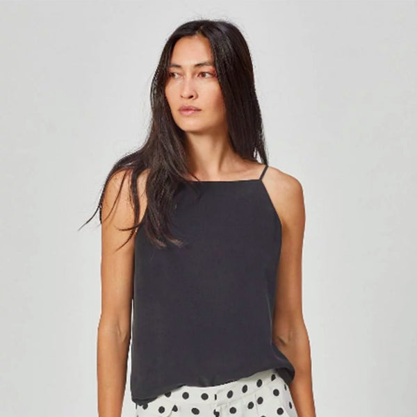 Equipment Isabeau Silk Cami True Black